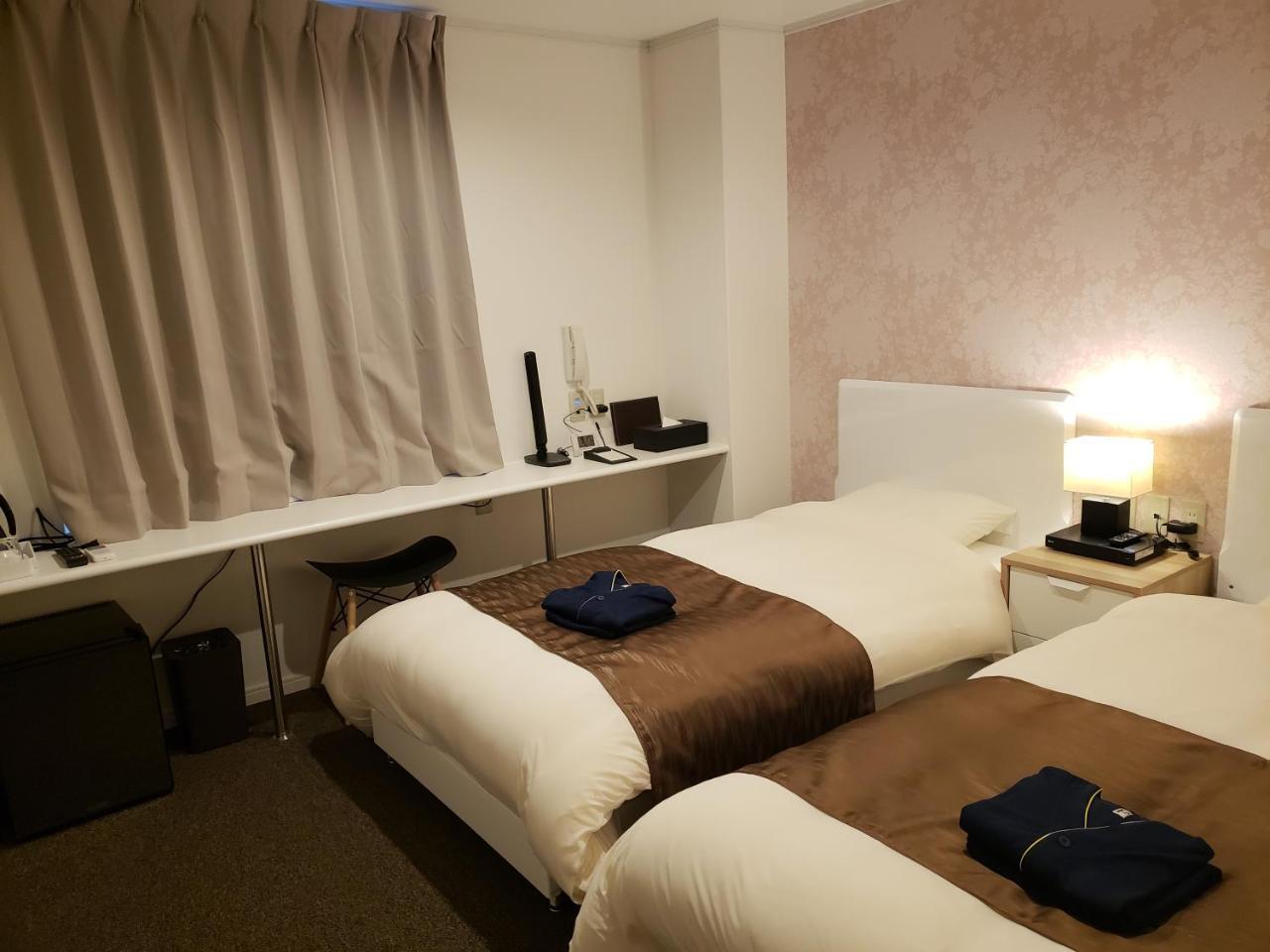 Hotel Carna A Кумамото Екстериор снимка